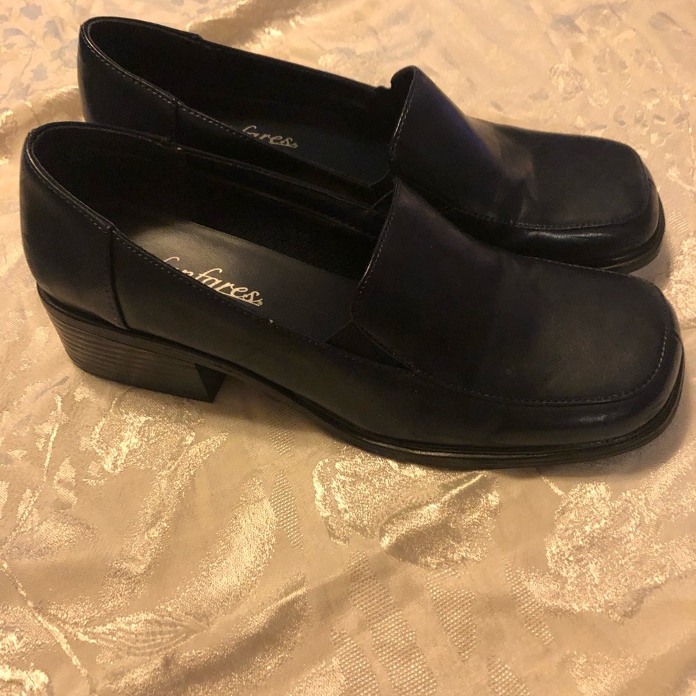 Womens Fanfares Shoes